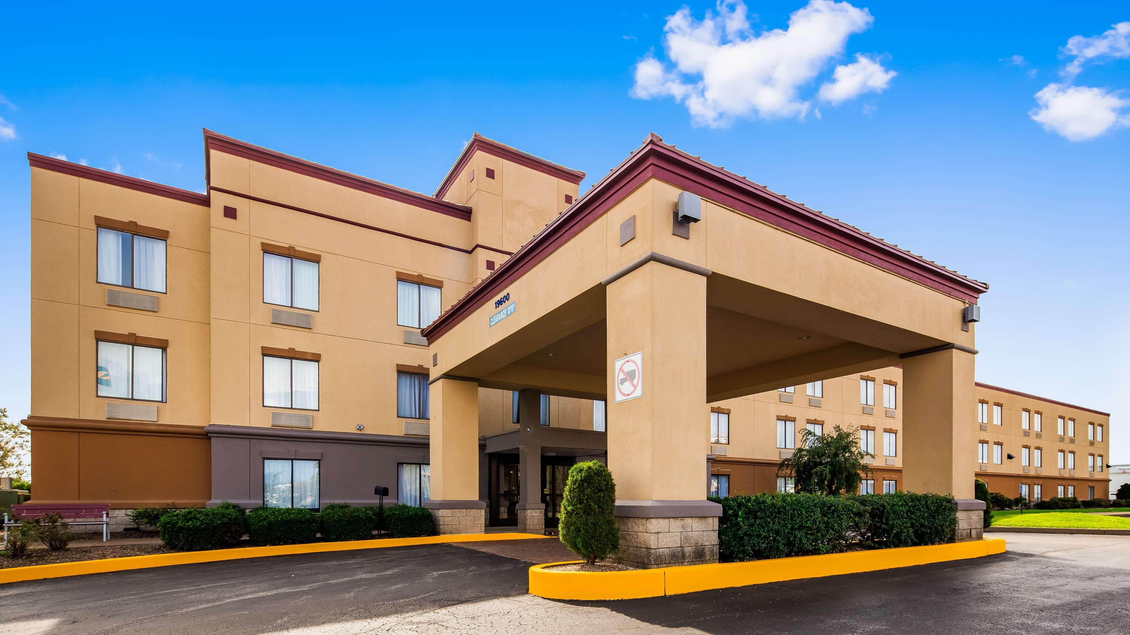 Hotel Red Roof Evansville 2*