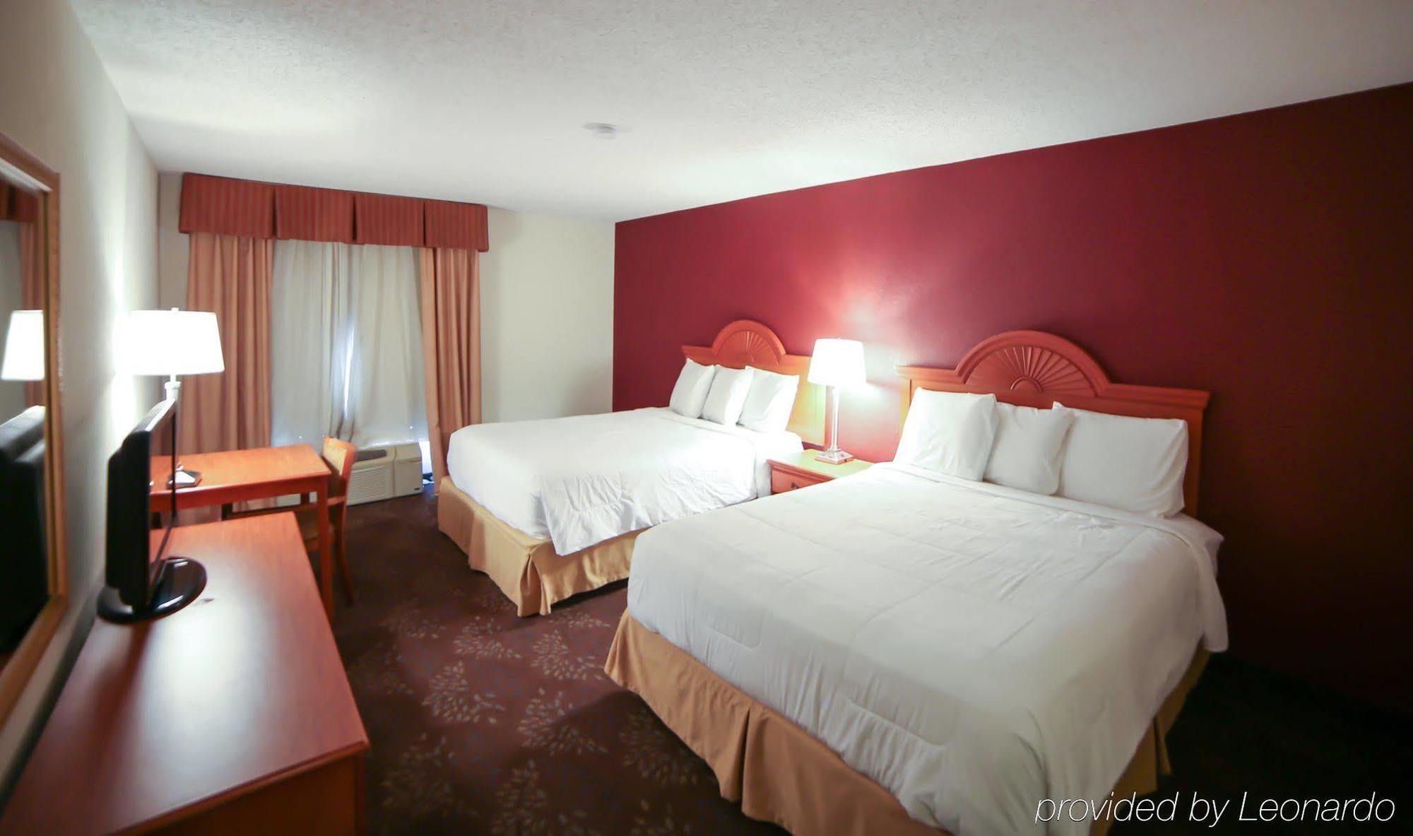 Hotel Red Roof Evansville 2*